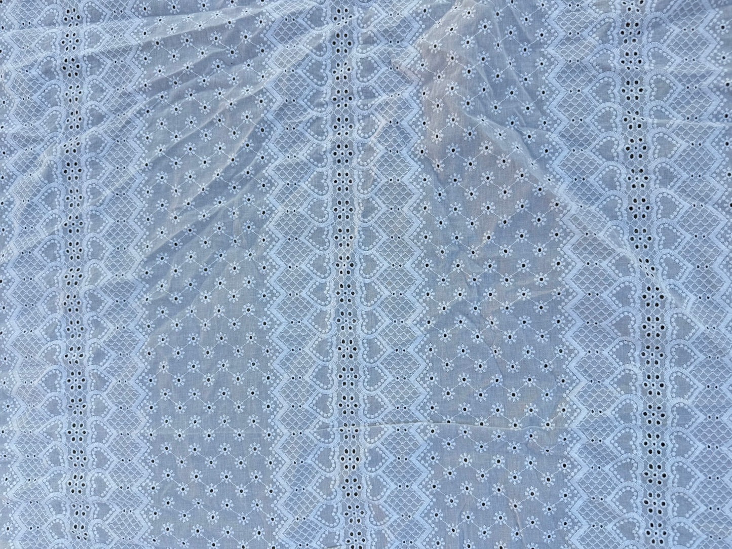White Heart Eyelet Cotton Woven “Lovely Eyes”