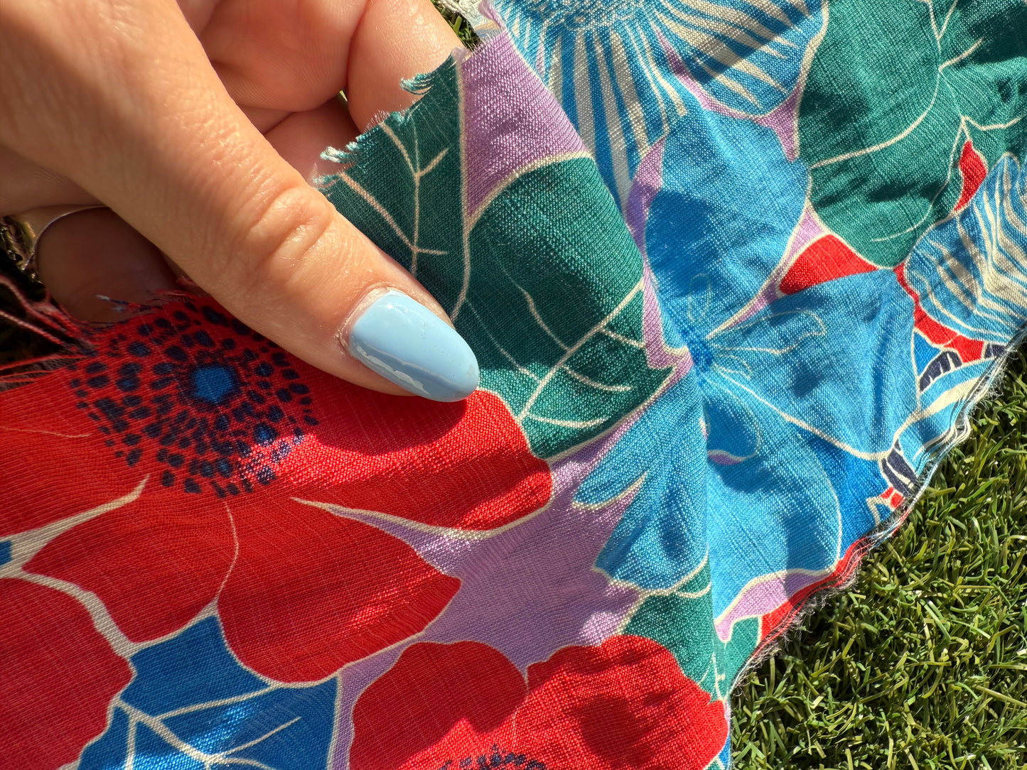Red Blue Green White Cream Floral Rayon Fille Woven "Tia Maria's Mumu"