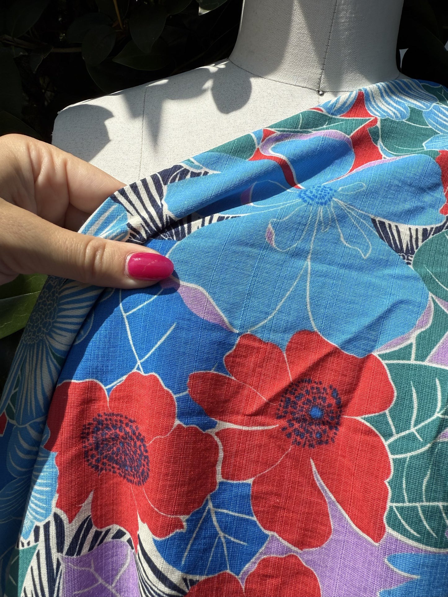 Red Blue Green White Cream Floral Rayon Fille Woven "Tia Maria's Mumu"