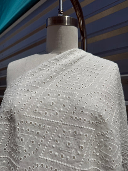 White Scalloped Edge Eyelet Cotton Woven “Dollie”