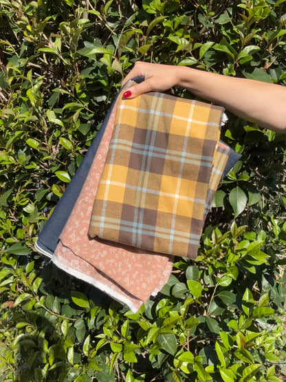 3 LBS 🍂 Fall Festive Mystery Fabric Bundle