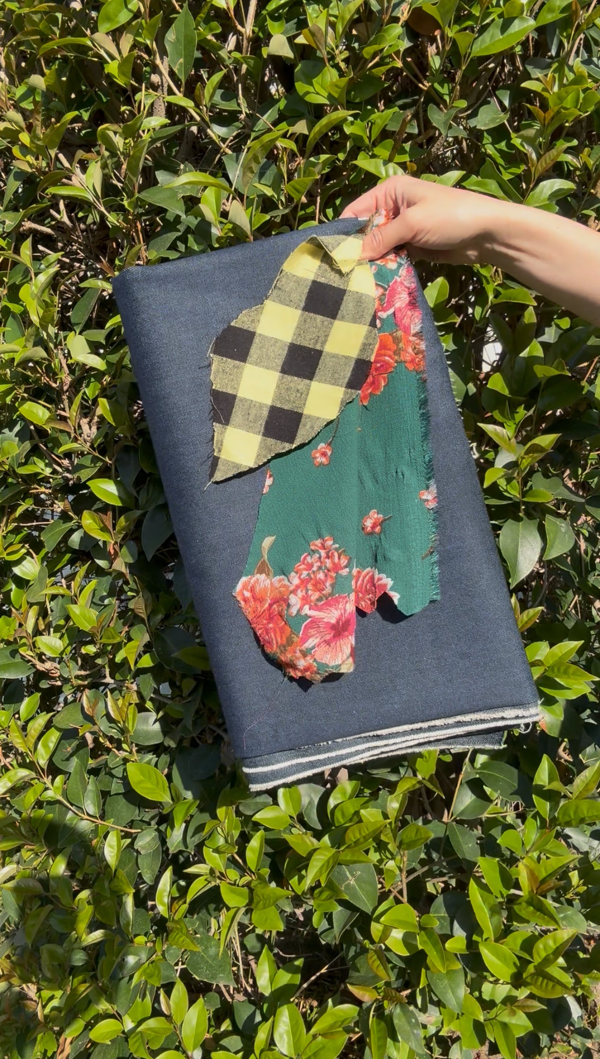 3 LBS 🍂 Fall Festive Mystery Fabric Bundle