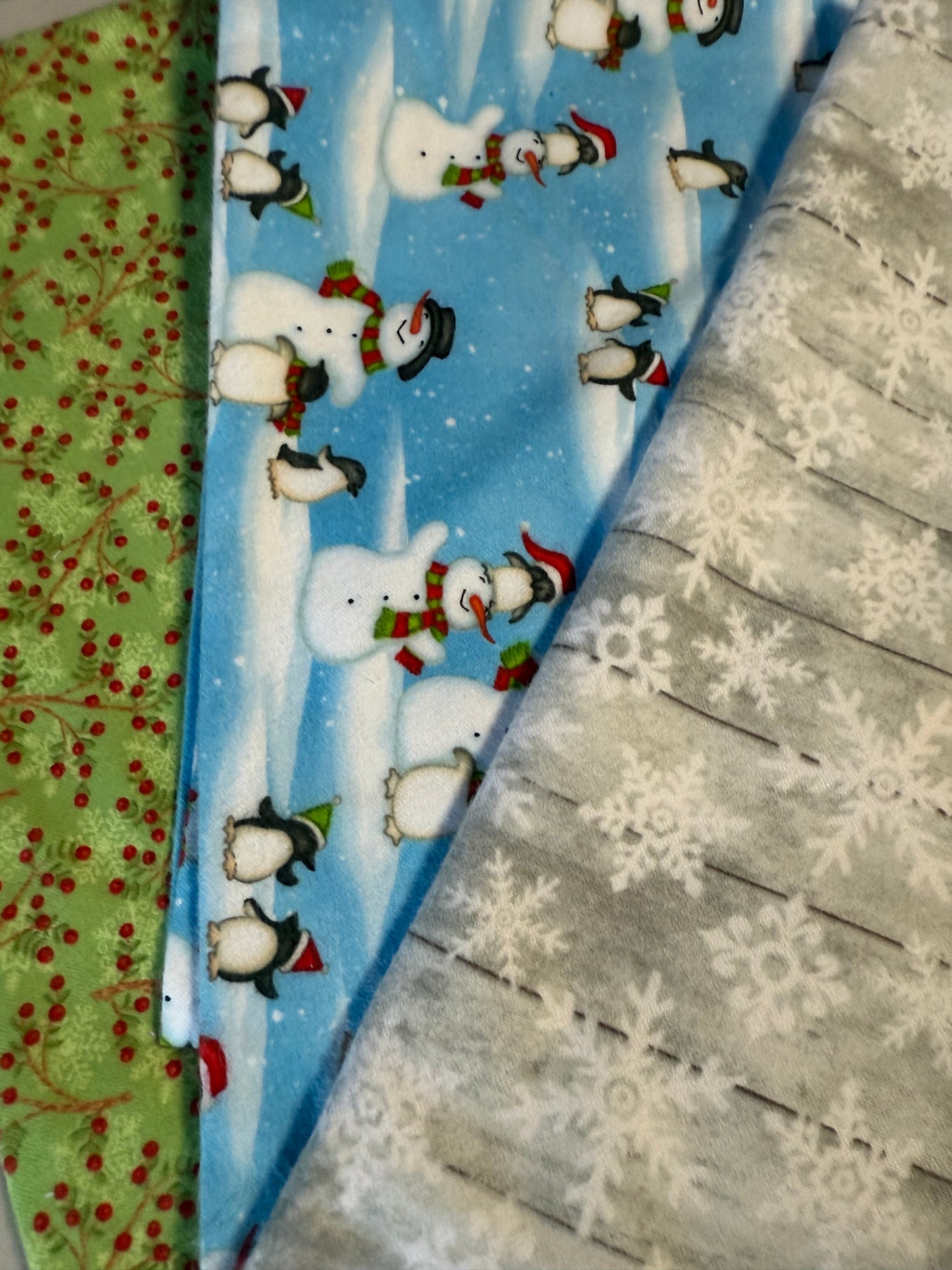 1 LB Holiday Quilt Cotton and Flannel Mystery Bundle