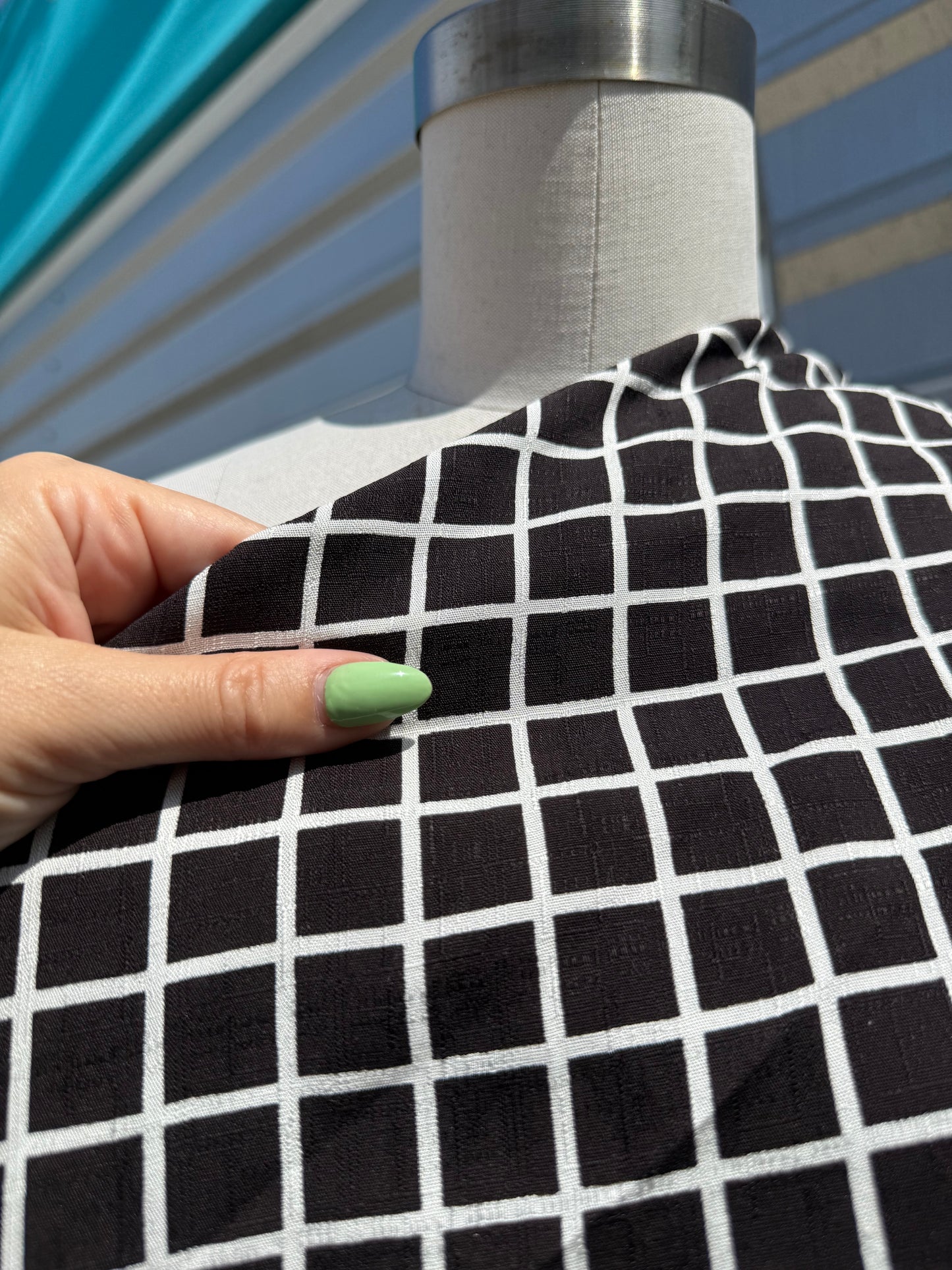 Black White Grid Square Print Rayon Crepe Woven "Grid Screen"