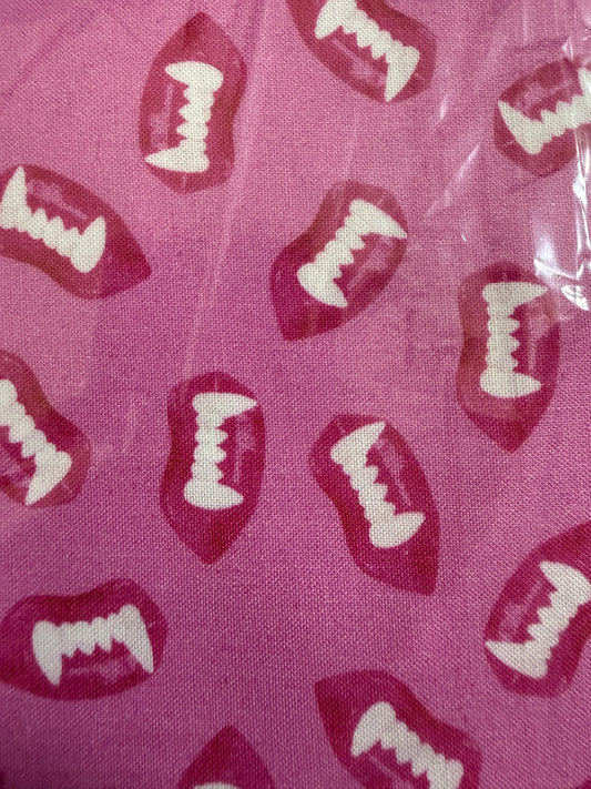 Pink Vampire Lip Print Quilt Cotton "Love Bite”