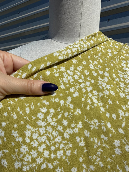 Citrine Yellow White Ditsy Floral Rayon Crepe Woven "Judith in July"