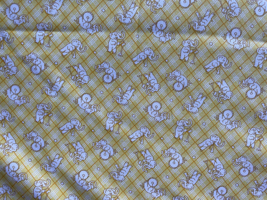 Yellow Elephant Band Print Quilt Cotton Poplin “Loud Trunks”