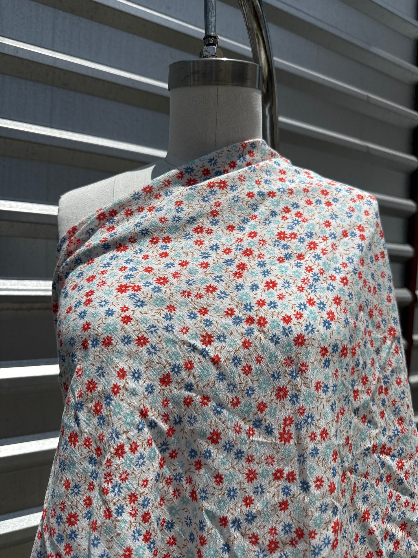 White Blue Red Ditsy Floral Print Rayon Crepe Woven "Cutie Blooms"