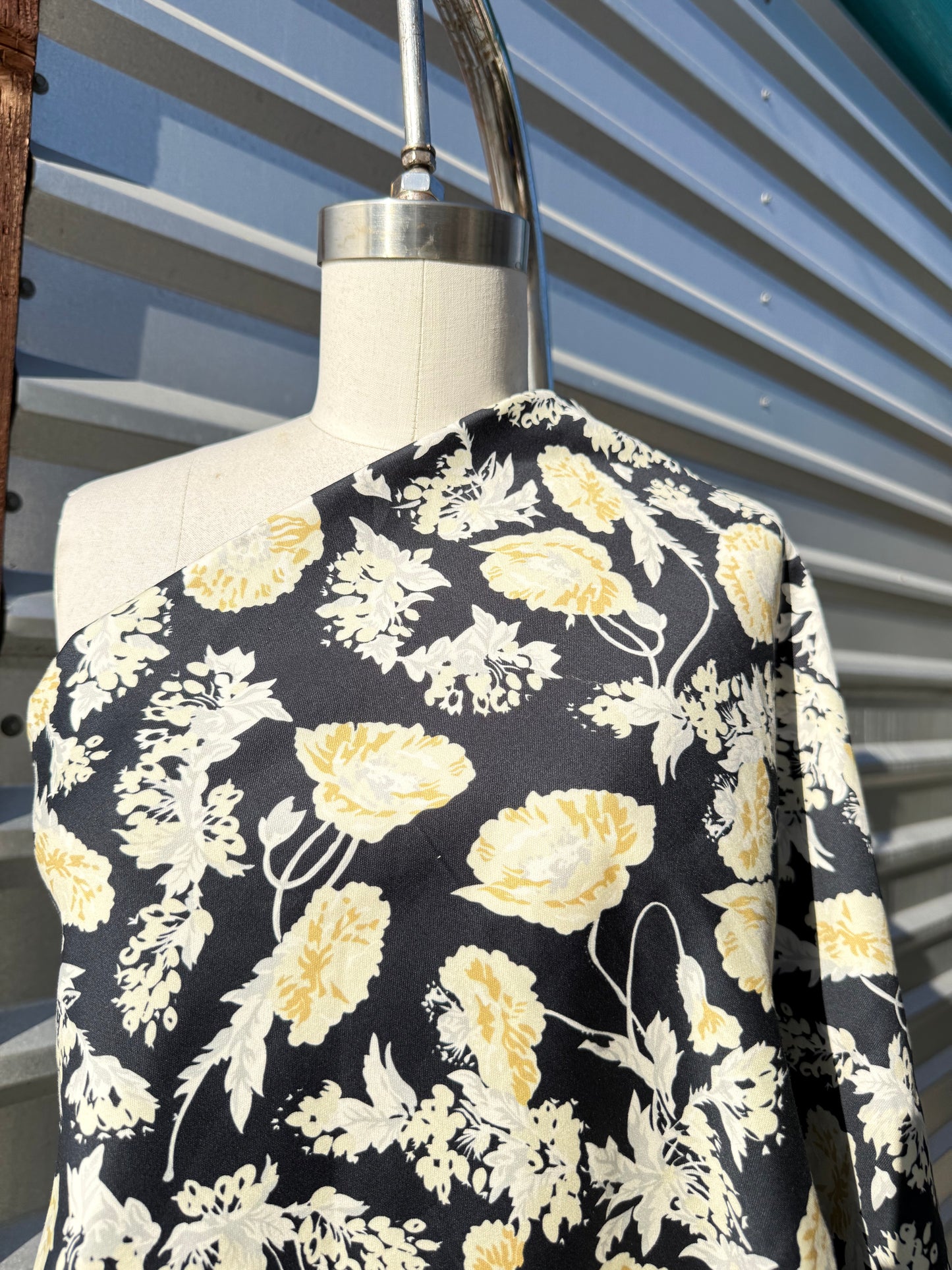 Navy Light Yellow Floral Cotton Spandex Sateen Woven "Garden Era"