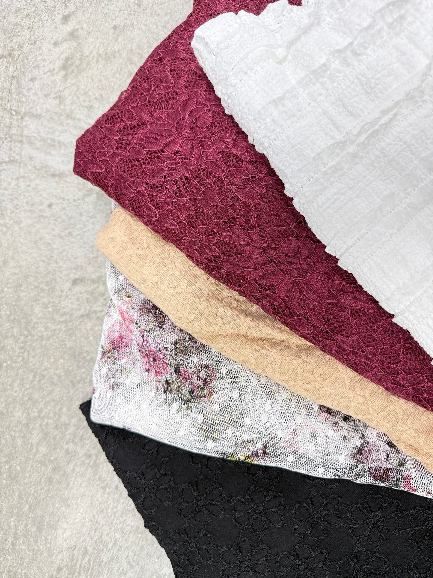 1 LB Mystery LACE Fabric Bundle