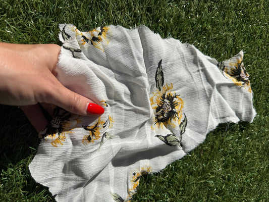 White Yellow Black Green Floral Rayon Crepe Woven "Sunshine Meadow"
