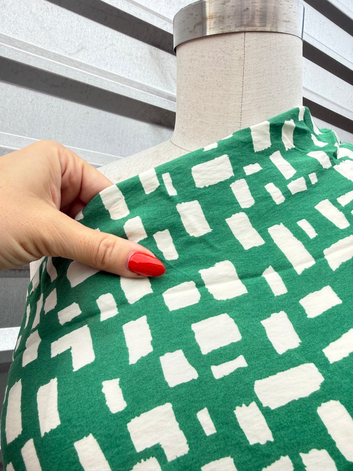 Green White Abstract Marks Print Rayon Fille Woven "Square Peas"