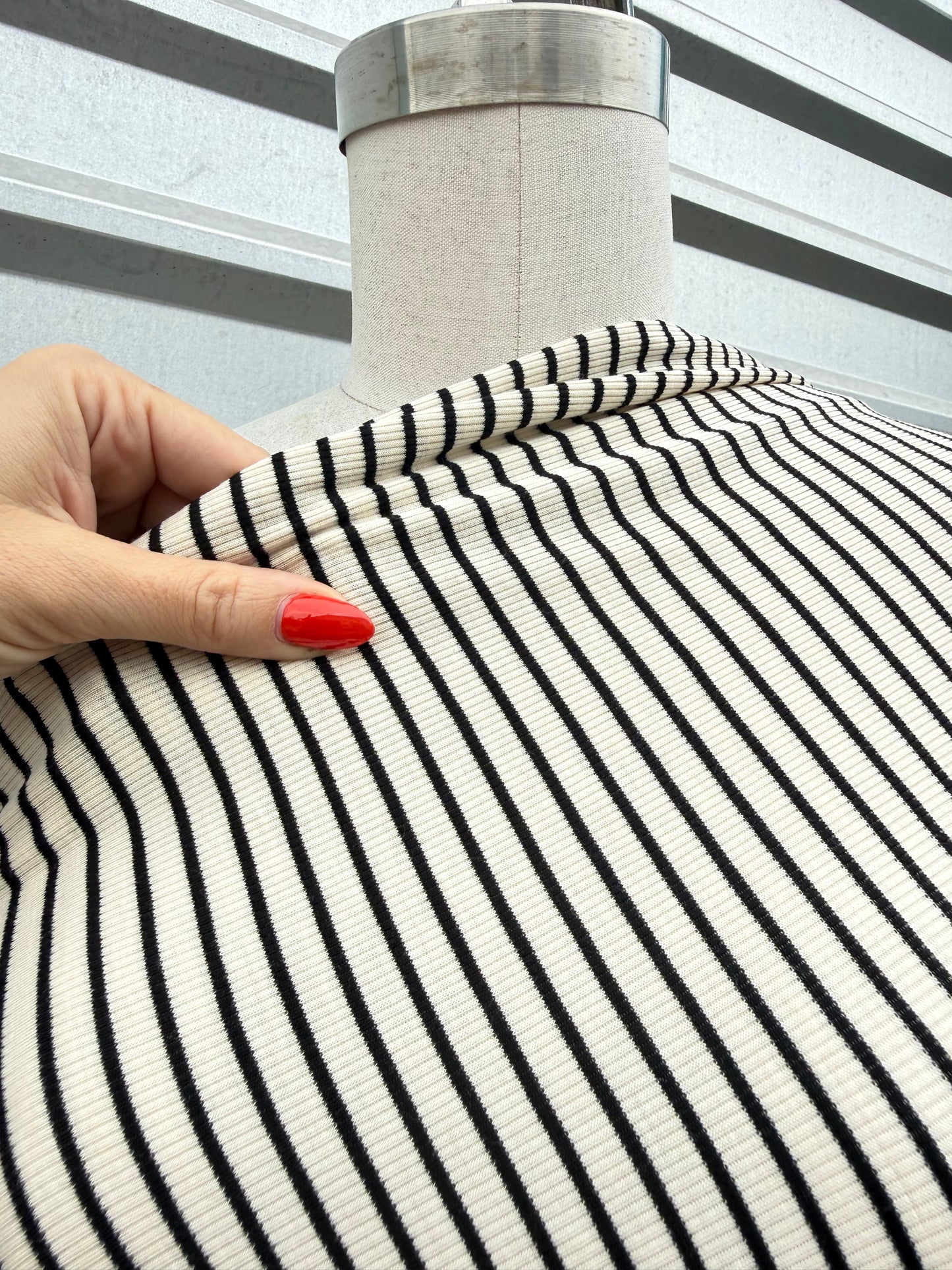 White Black Stripe 2x1 Soft Rayon Spandex Rib Knit "Tiny Piano"