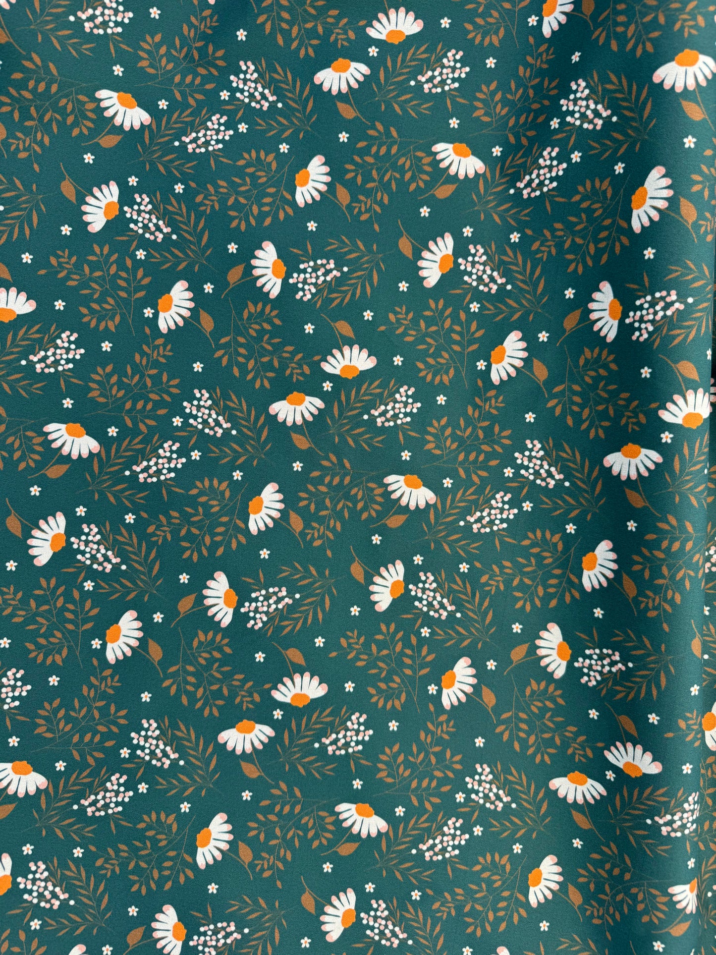 Green White Yellow Floral Daisy Print Lightweight Cotton Twill Woven "Folly Daisy"