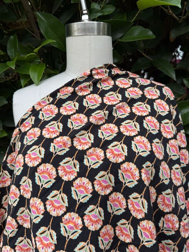 Black Green Pink Yellow Orange Floral Rayon Fille "Lotus Center"