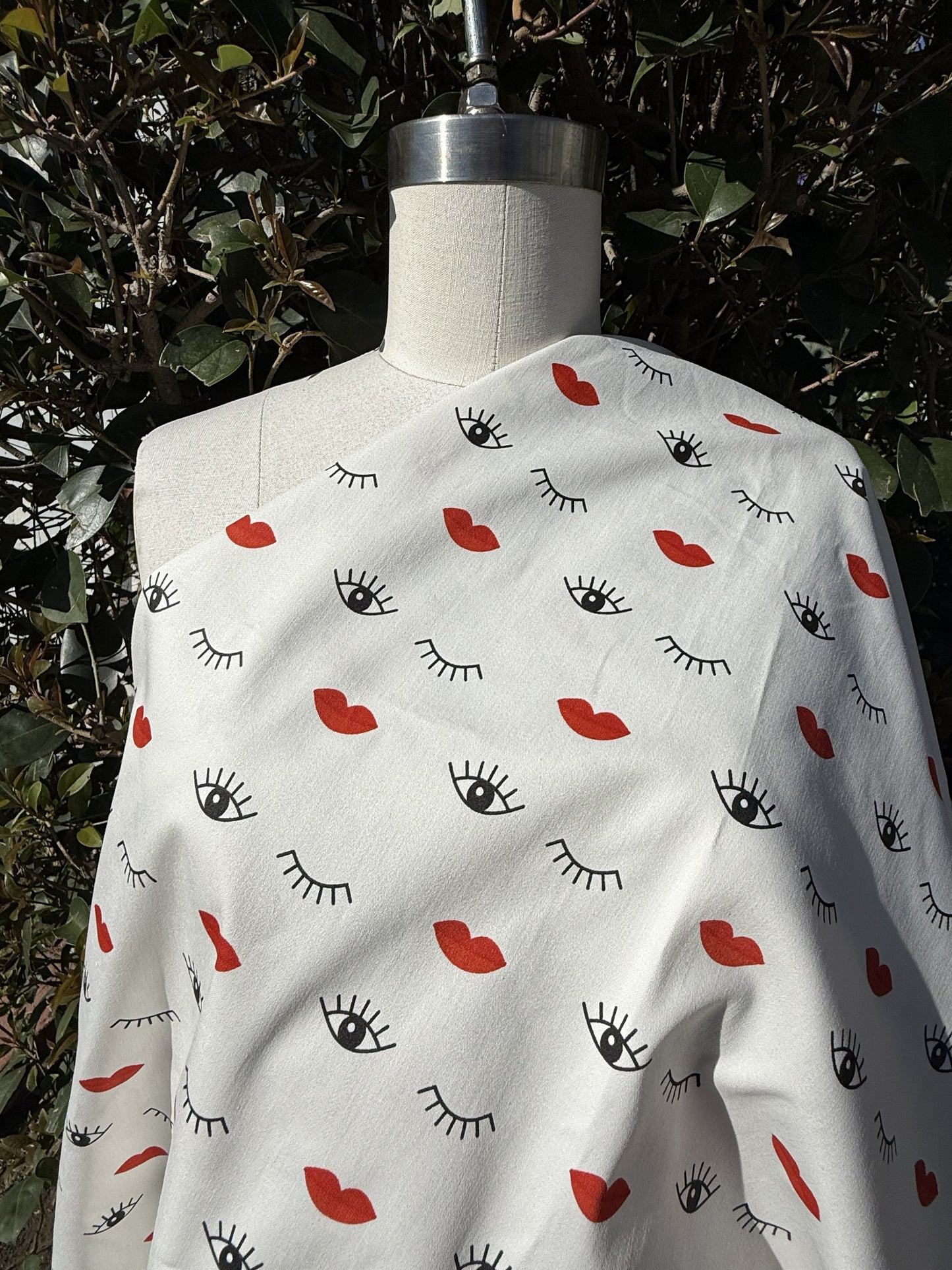 White Black Red Eye Lip Print Cotton Spandex Sateen Woven "Bedroom Eyes"