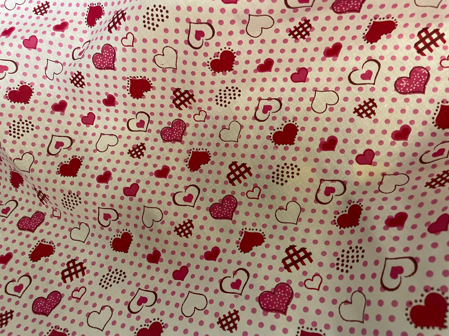 Pink White Retro Heart Vintage Cotton Lightweight Poplin "Heartbreaker"