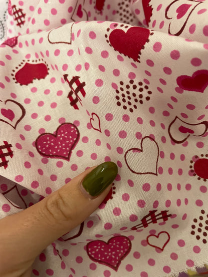 Pink White Retro Heart Vintage Cotton Lightweight Poplin "Heartbreaker"