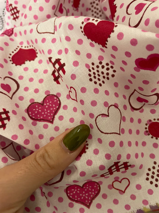 Pink White Retro Heart Vintage Cotton Lightweight Poplin "Heartbreaker"
