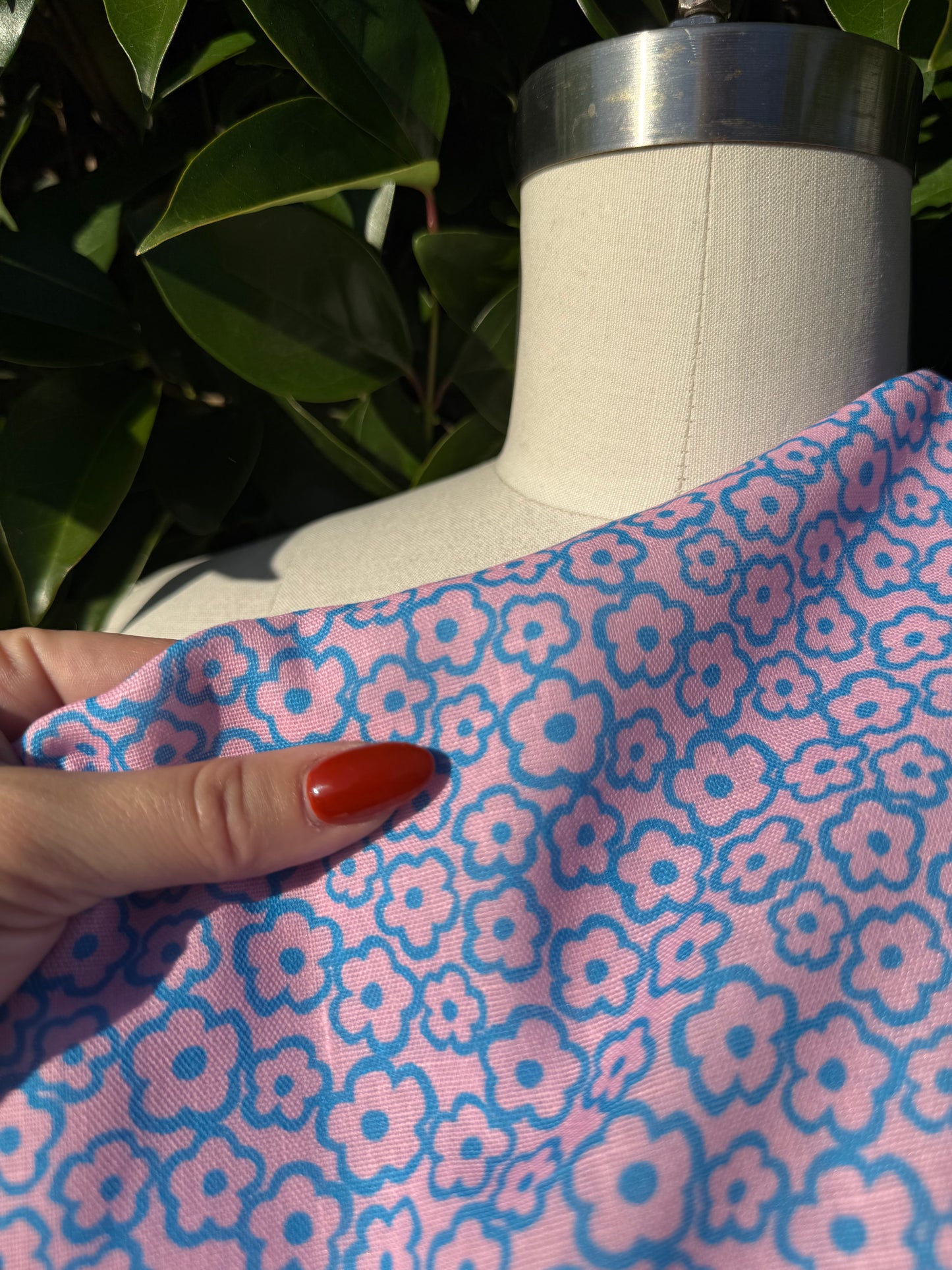 Blue Pink Daisy Print Rayon Polyester Woven "Bubble Gum Garden"