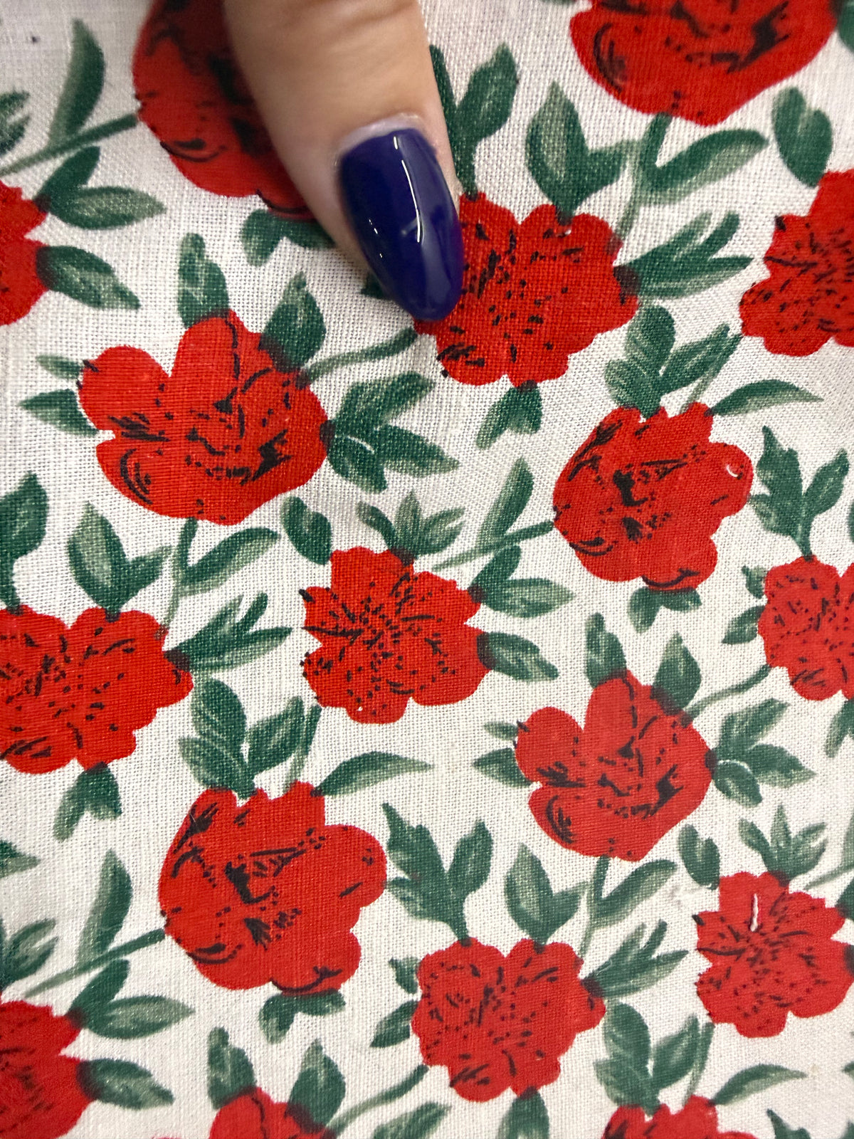 Red Rose White Green Print Cotton Linen Fabric "Juliet"