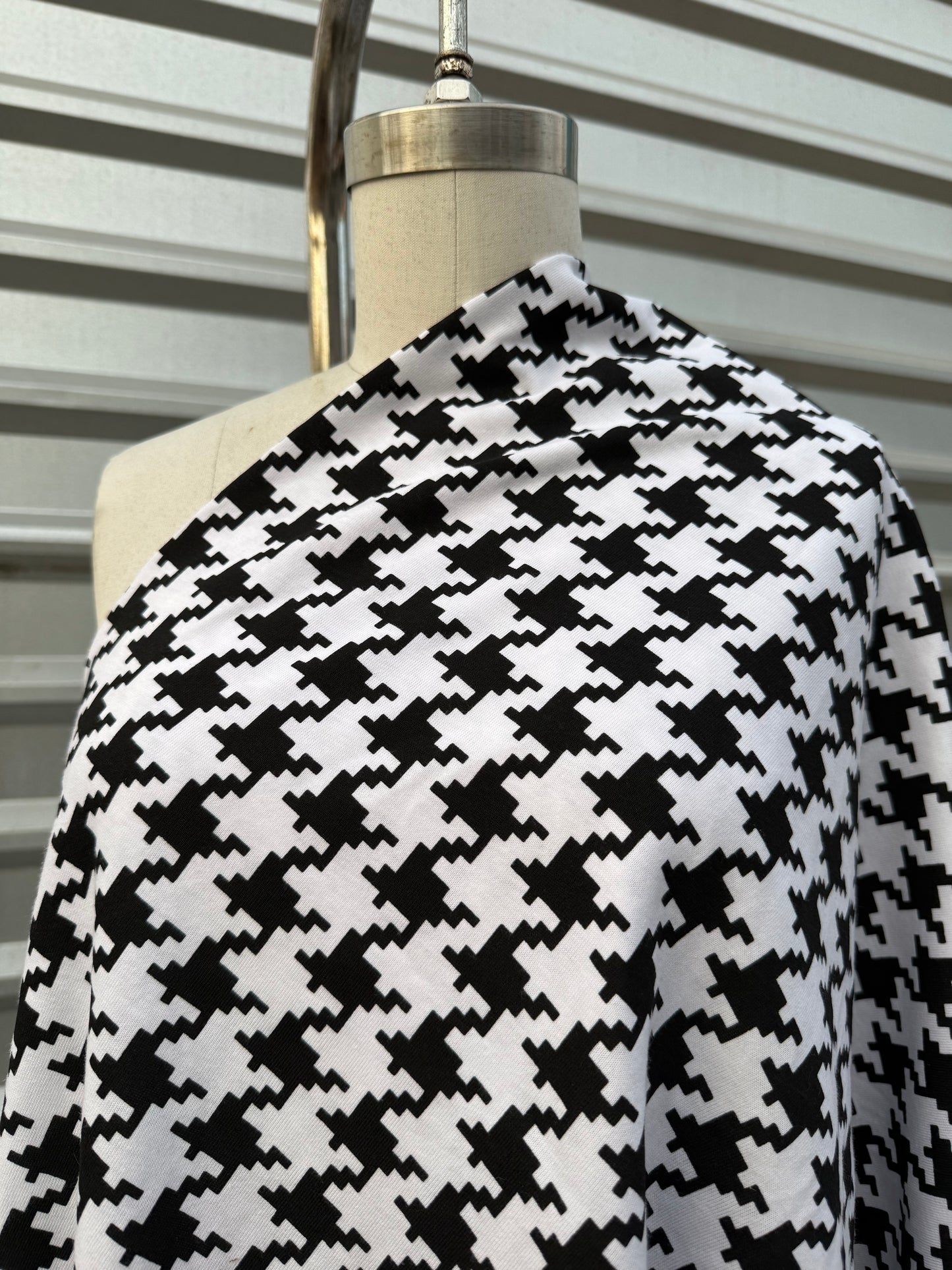 Black White Large Houndstooth Print Cotton Jersey Knit "Sweet Claire"