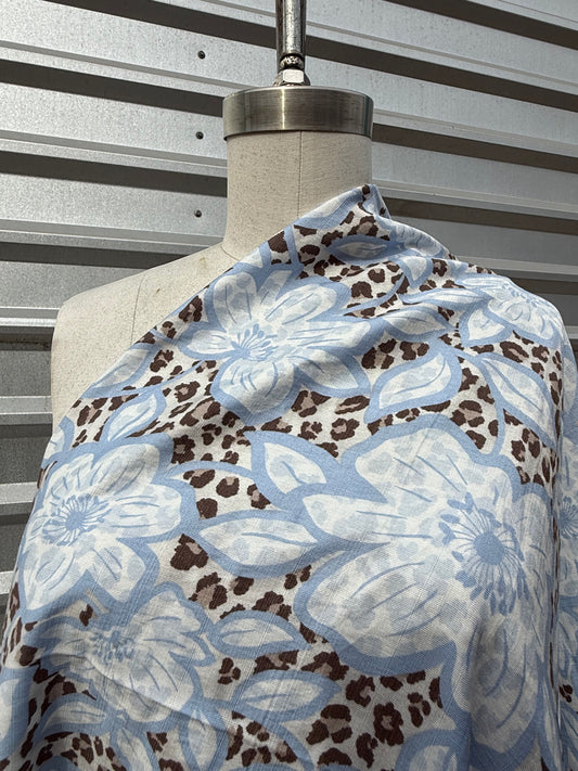 White Light Blue Brown Leo Resort Floral Print Rayon Fille Woven "Beach Convo"